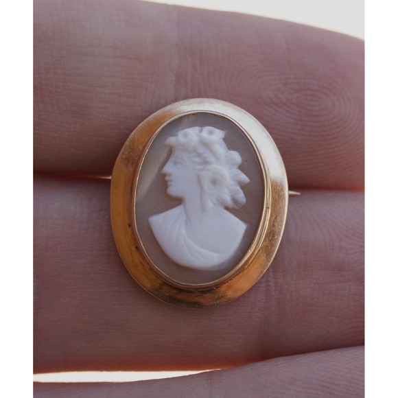 Victorian 10k Solid Yellow Gold Carved Shell Greek Women Cameo - Brooch Pin - Picture 2 of 7